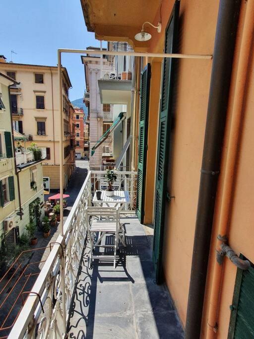 Daisy Apartment - City Center La Spezia Kültér fotó